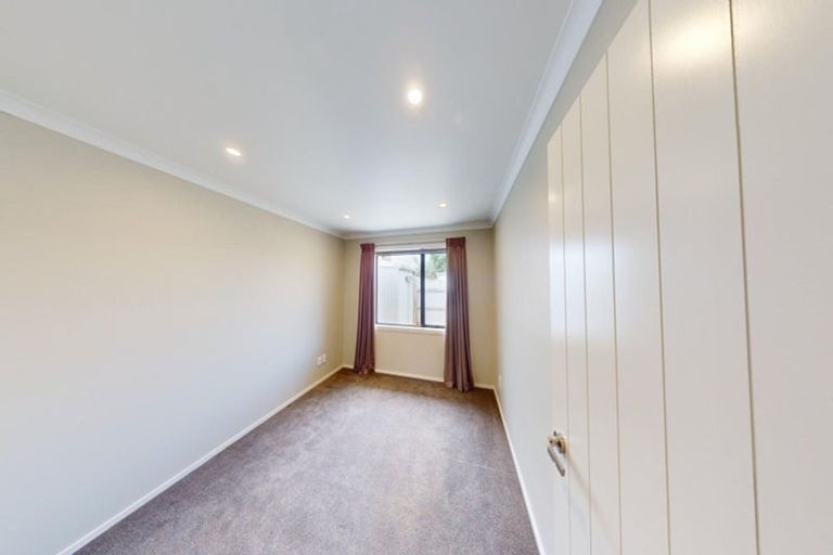 Photo of property in 3b Innes Place, Roslyn, Palmerston North, 4414