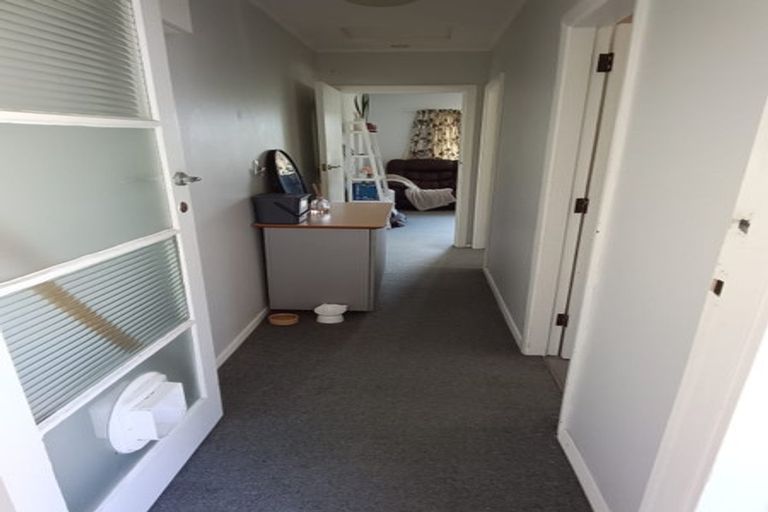 Photo of property in 12a Tyne Street, Island Bay, Wellington, 6023