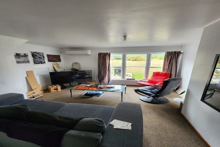 Photo of property in 34a-d Cornwall Crescent, Cannons Creek, Porirua, 5024