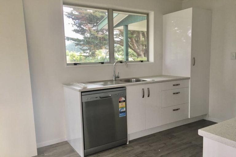 Photo of property in 137 Makarini Street, Paraparaumu, 5032