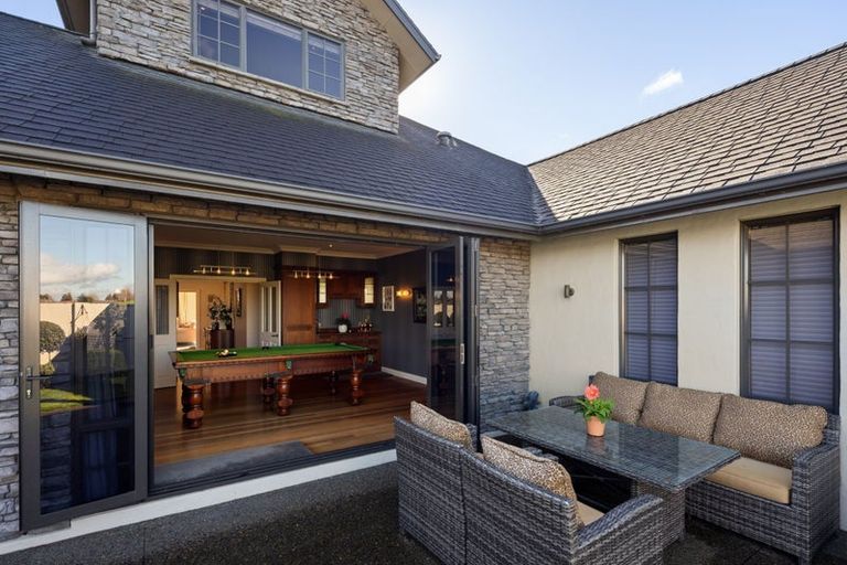 Photo of property in 10 Peninsula Point, Huntington, Hamilton, 3210