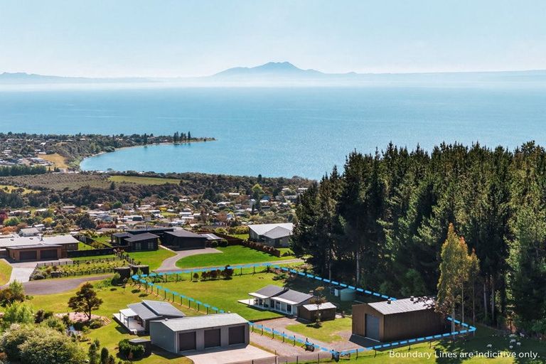 Photo of property in 18 Rangikatea Road, Omori, Turangi, 3381