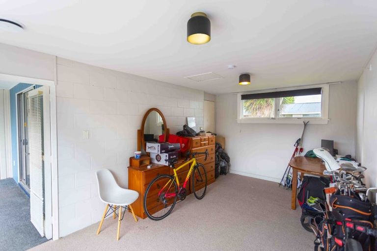 Photo of property in 82 Neville Street, Spreydon, Christchurch, 8024