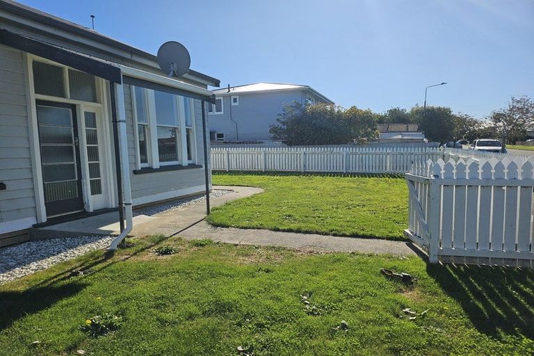 Photo of property in 233 Princes Street, Strathern, Invercargill, 9812