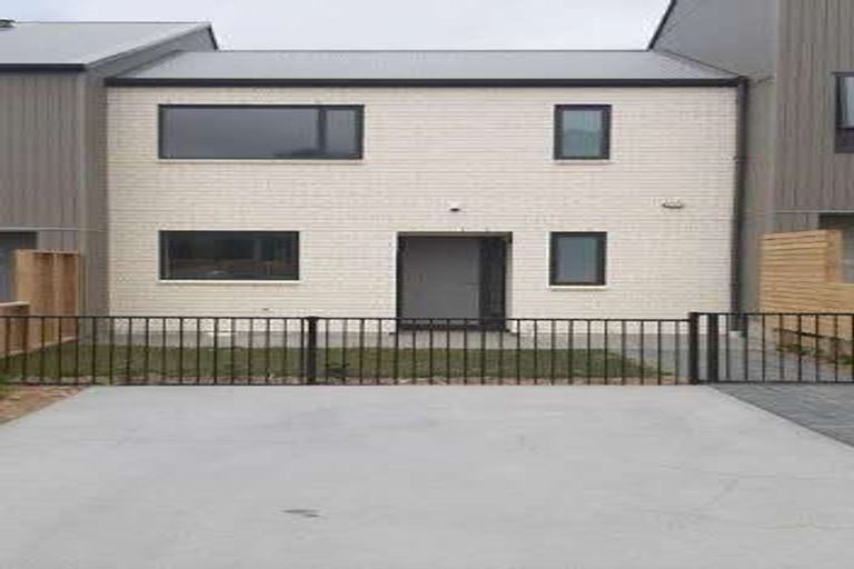 Photo of property in 56/170u Fraser Avenue, Johnsonville, Wellington, 6037