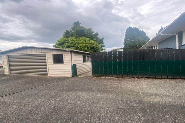 Photo of property in 59 Howe Street, Howick, Auckland, 2014