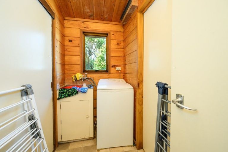 Photo of property in 9 Alma Place, Milson, Palmerston North, 4414