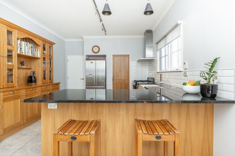 Photo of property in 191 Poraiti Road, Poraiti, Napier, 4182