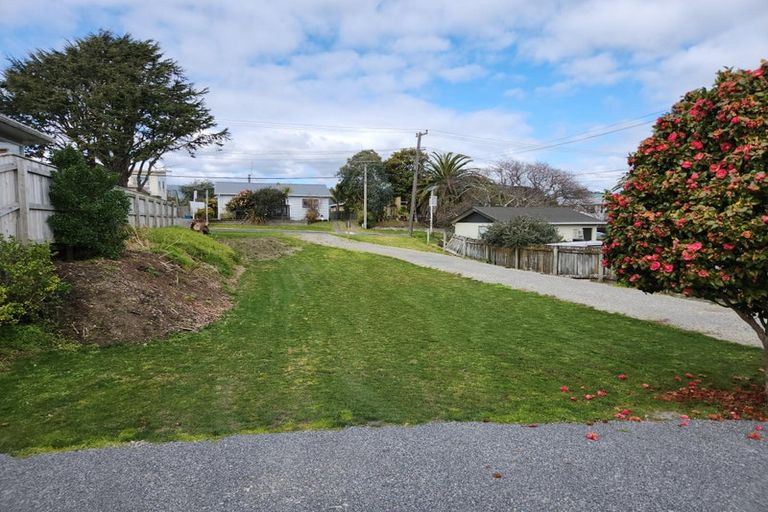 Photo of property in 47 Gray Avenue, Paraparaumu Beach, Paraparaumu, 5032