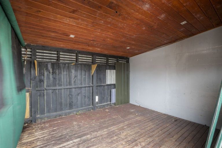 Photo of property in 43 Domett Street, Waitara, 4320