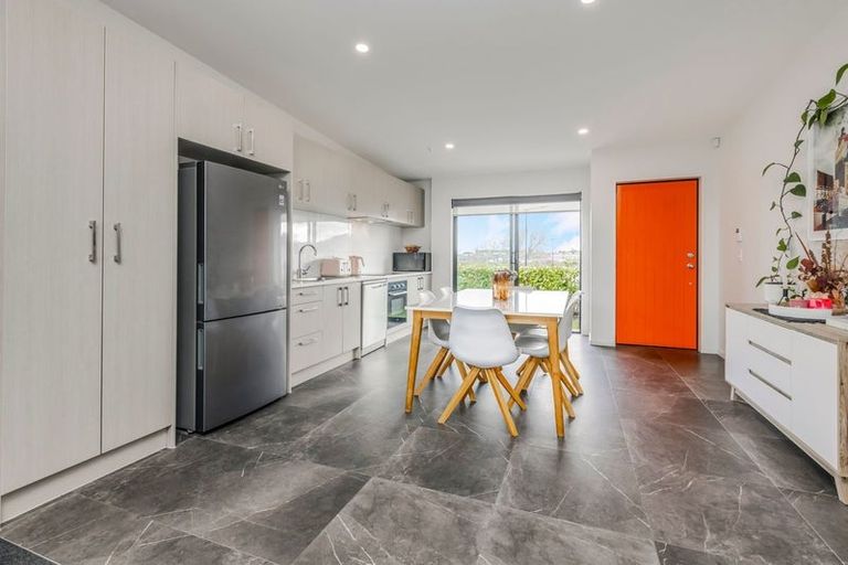 Photo of property in 14 Park Chester Road, Pukekohe, 2120