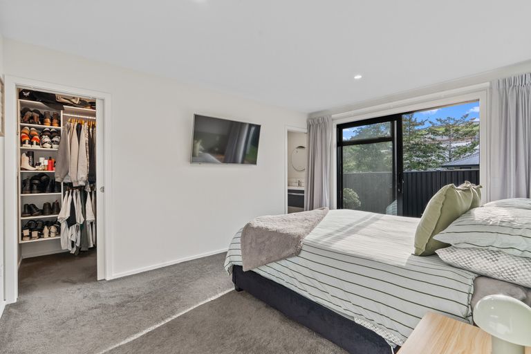 Photo of property in 64 Heathfield Drive, Mosgiel, 9024