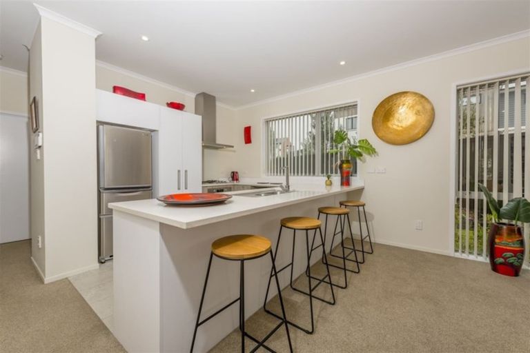 Photo of property in 1/110 Hobsonville Point Road, Hobsonville, Auckland, 0616