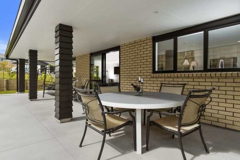 Photo of property in 3 Moira Close, Welcome Bay, Tauranga, 3175