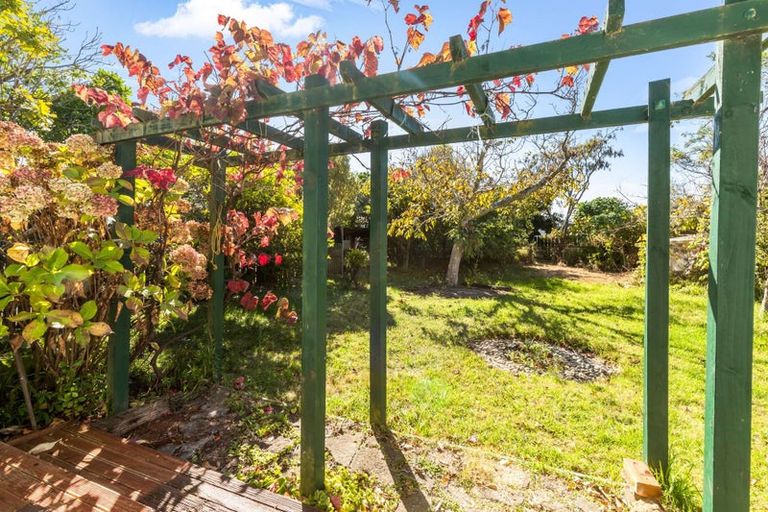 Photo of property in 41 Avenue Road, Foxton, 4814