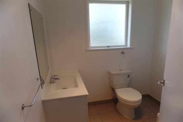 Photo of property in 14 Helena Street, Massey, Auckland, 0614