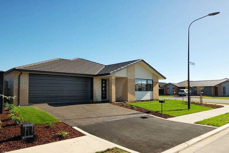 Photo of property in 2 Hartford Crescent, Rolleston, 7615