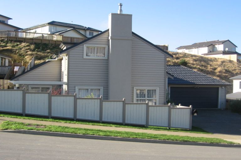 Photo of property in 88 Amesbury Drive, Churton Park, Wellington, 6037