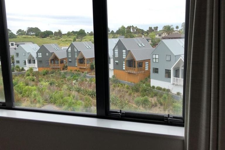 Photo of property in 65 Ninth Avenue, Beachlands, Auckland, 2018