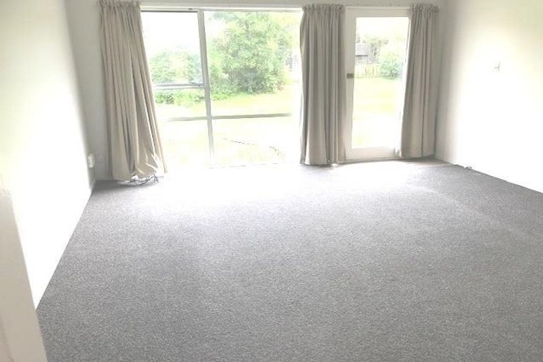 Photo of property in 10/79 Glendale Road, Glen Eden, Auckland, 0602