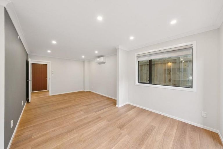 Photo of property in 44e Phillip Street, Johnsonville, Wellington, 6037