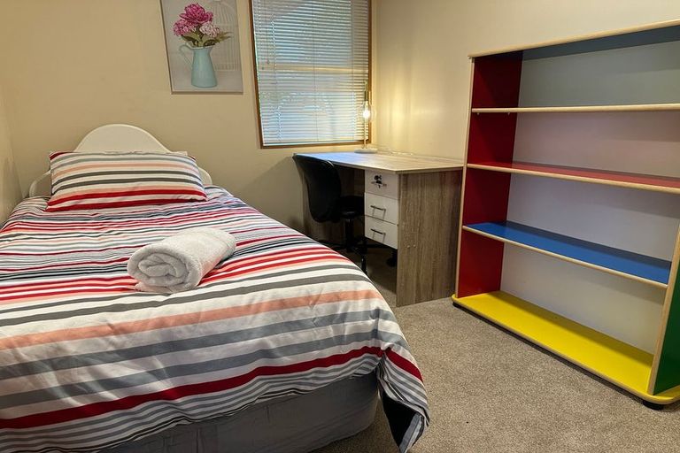 Photo of property in 38 Henson Road, Whitford, Howick, 2571