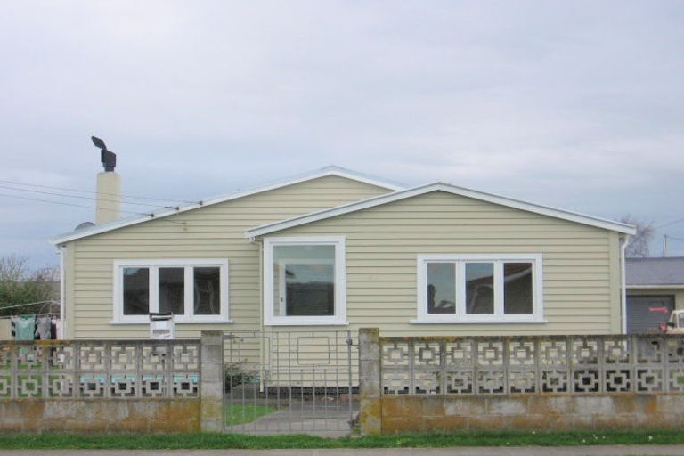 Photo of property in 41 Cook Street, Foxton, 4814