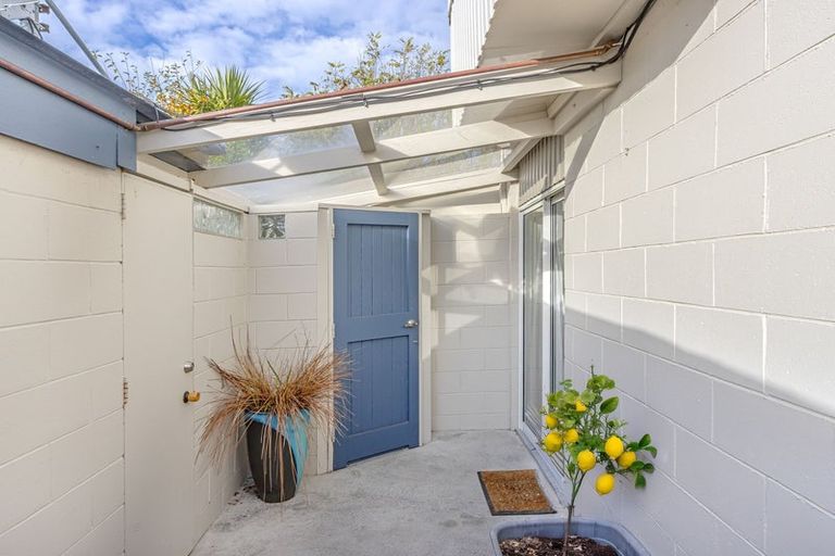 Photo of property in 24b Celia Street, Redcliffs, Christchurch, 8081