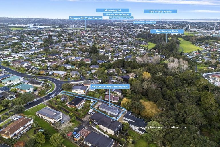 Photo of property in 49 Spence Road, Henderson, Auckland, 0612
