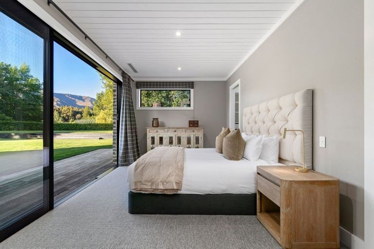 Photo of property in 273 Arrowtn-lke Hayes Road, Lake Hayes, Queenstown, 9371