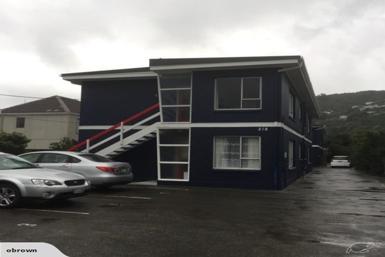 Photo of property in 218u2 Onepu Road, Lyall Bay, Wellington, 6022