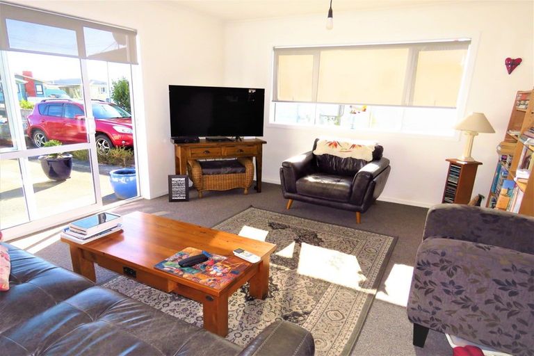 Photo of property in 103 Domett Street, Westport, 7825