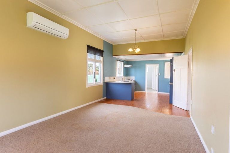 Photo of property in 41 Ross Street, Woodville, 4920
