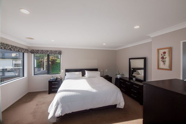 Photo of property in 8 Cheetwood Street, Churton Park, Wellington, 6037