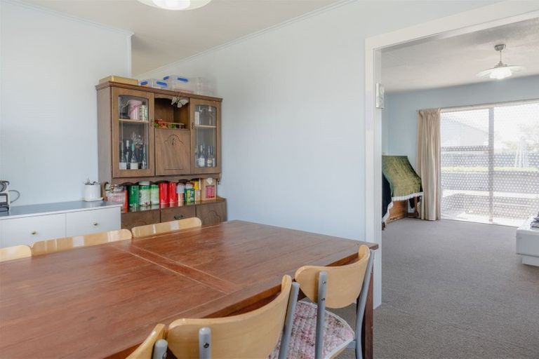 Photo of property in 12 Pensacola Crescent, Broomfield, Christchurch, 8042