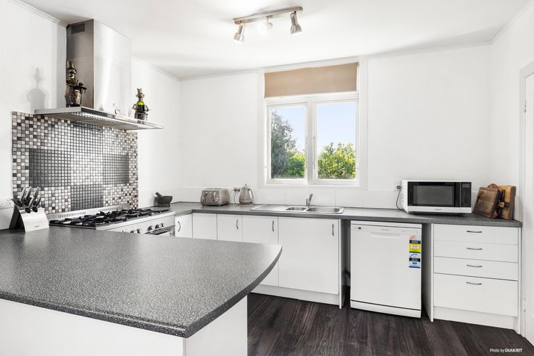 Photo of property in 45 Kitchener Road, Takapuna, Auckland, 0620