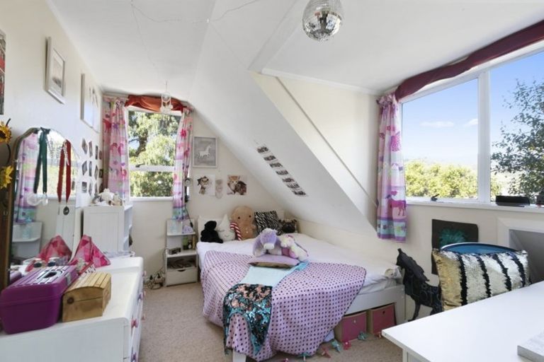 Photo of property in 42 Mcgowan Road, Wainuiomata, Lower Hutt, 5014