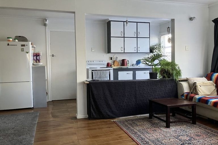 Photo of property in 47a Matai Road, Stanmore Bay, Whangaparaoa, 0932