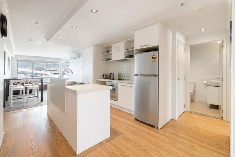 Photo of property in 211/332 Maunganui Road, Mount Maunganui, 3116