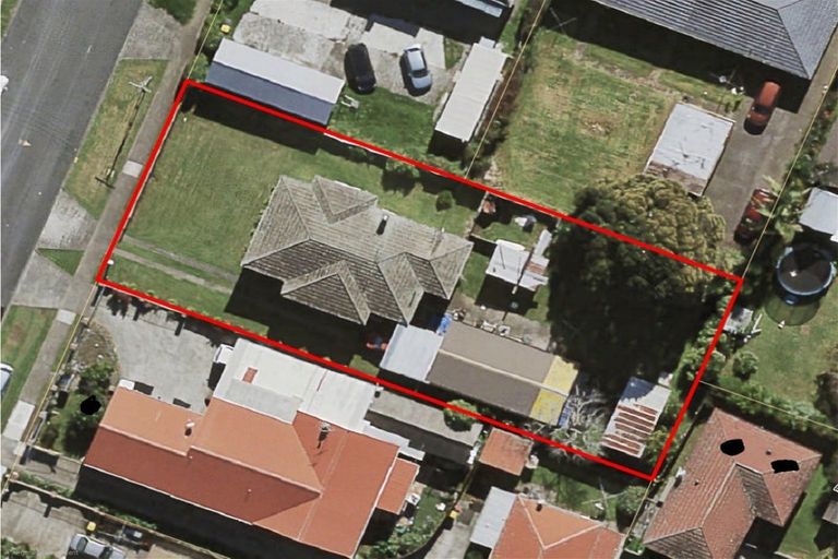 Photo of property in 31 Driver Road, Mangere East, Auckland, 2024