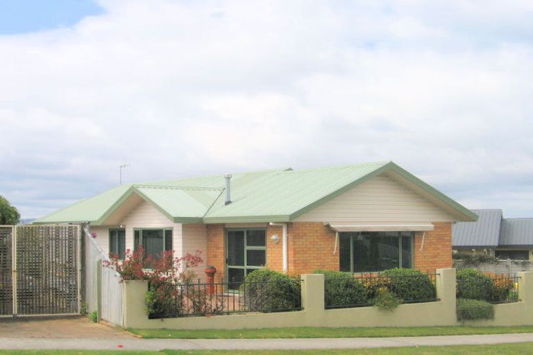 Photo of property in 10 The Grove, Nukuhau, Taupo, 3330