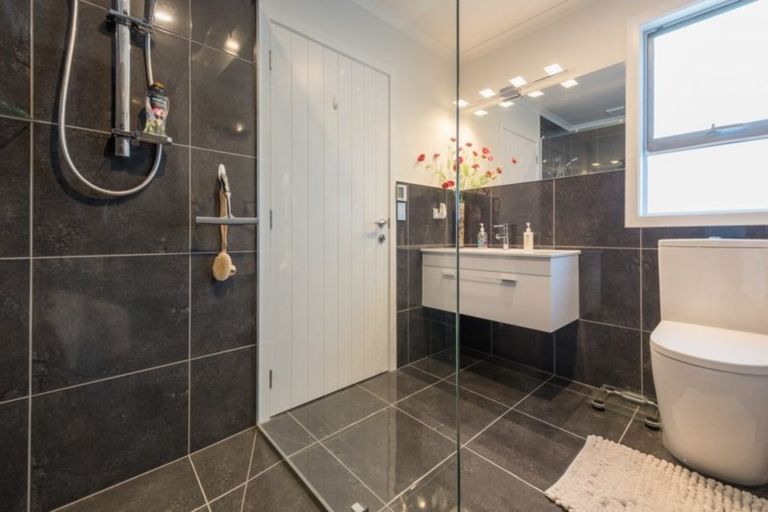 Photo of property in 23 Puketutu Grove, Motueka, 7120