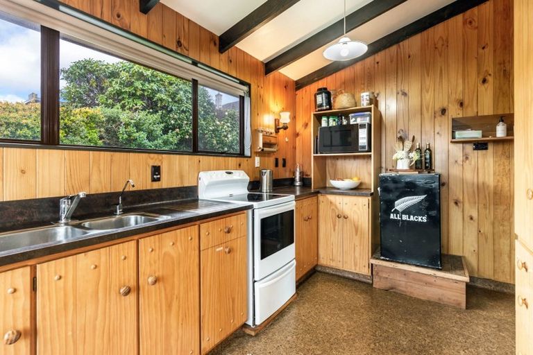 Photo of property in 52 Harvey Street, Waipahihi, Taupo, 3330