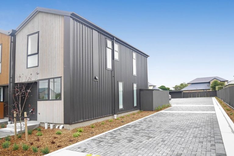 Photo of property in 1/107 Edgeware Road, St Albans, Christchurch, 8014