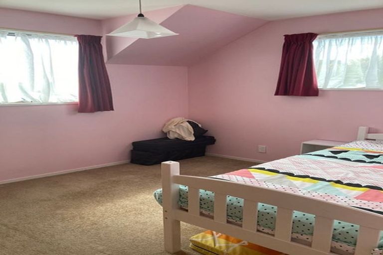 Photo of property in 1/166 Shaw Avenue, New Brighton, Christchurch, 8083