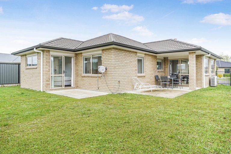 Photo of property in 18 Stan Heather Drive, Glenview, Hamilton, 3206