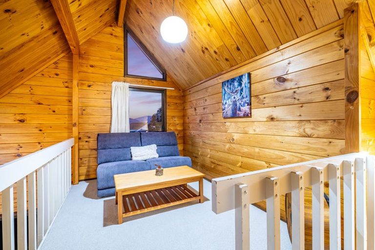 Photo of property in 90 Discovery Drive, Whitby, Porirua, 5024