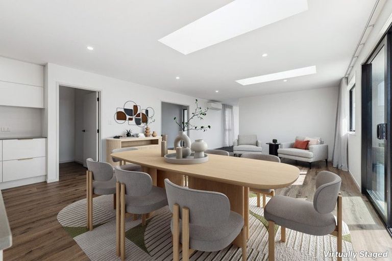 Photo of property in 74 Turuturu Road, Hawera, 4674