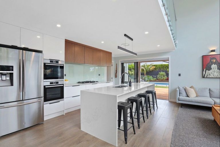 Photo of property in 15 William Blake Way, Riverhead, 0820