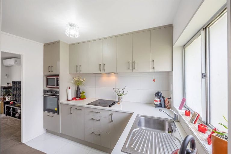 Photo of property in 5/98 Birkdale Road, Birkdale, Auckland, 0626